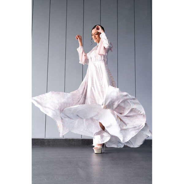 KARIMAKE - Pangrasa Dress Color Snowbound - Gambar 3